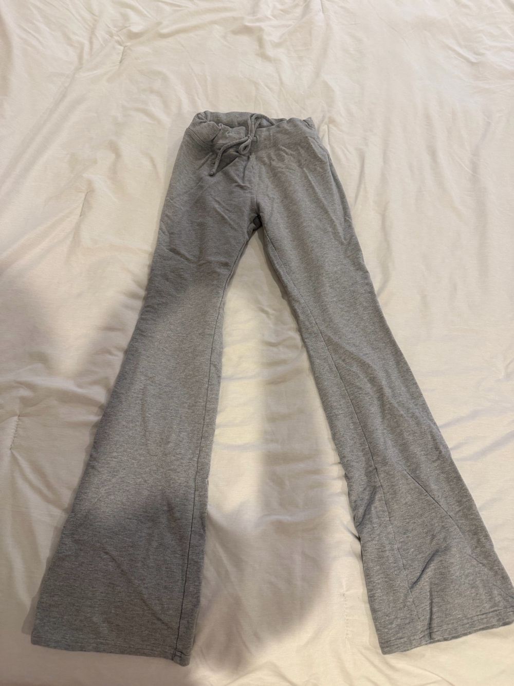 ALO Yoga Sway Bootcut Sweatpant